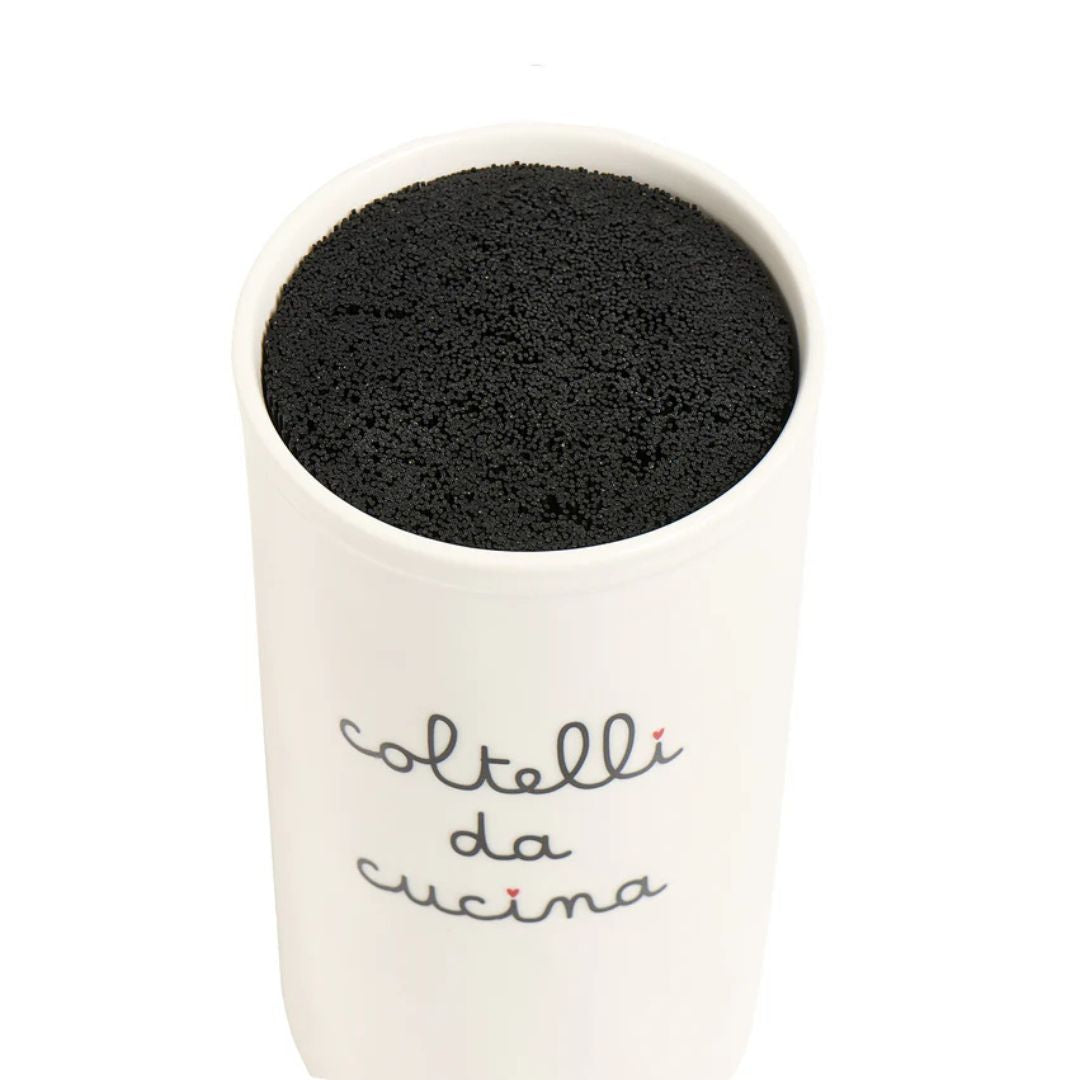 Interno in polipropilene nero del portacoltelli in grès bianco con scritta