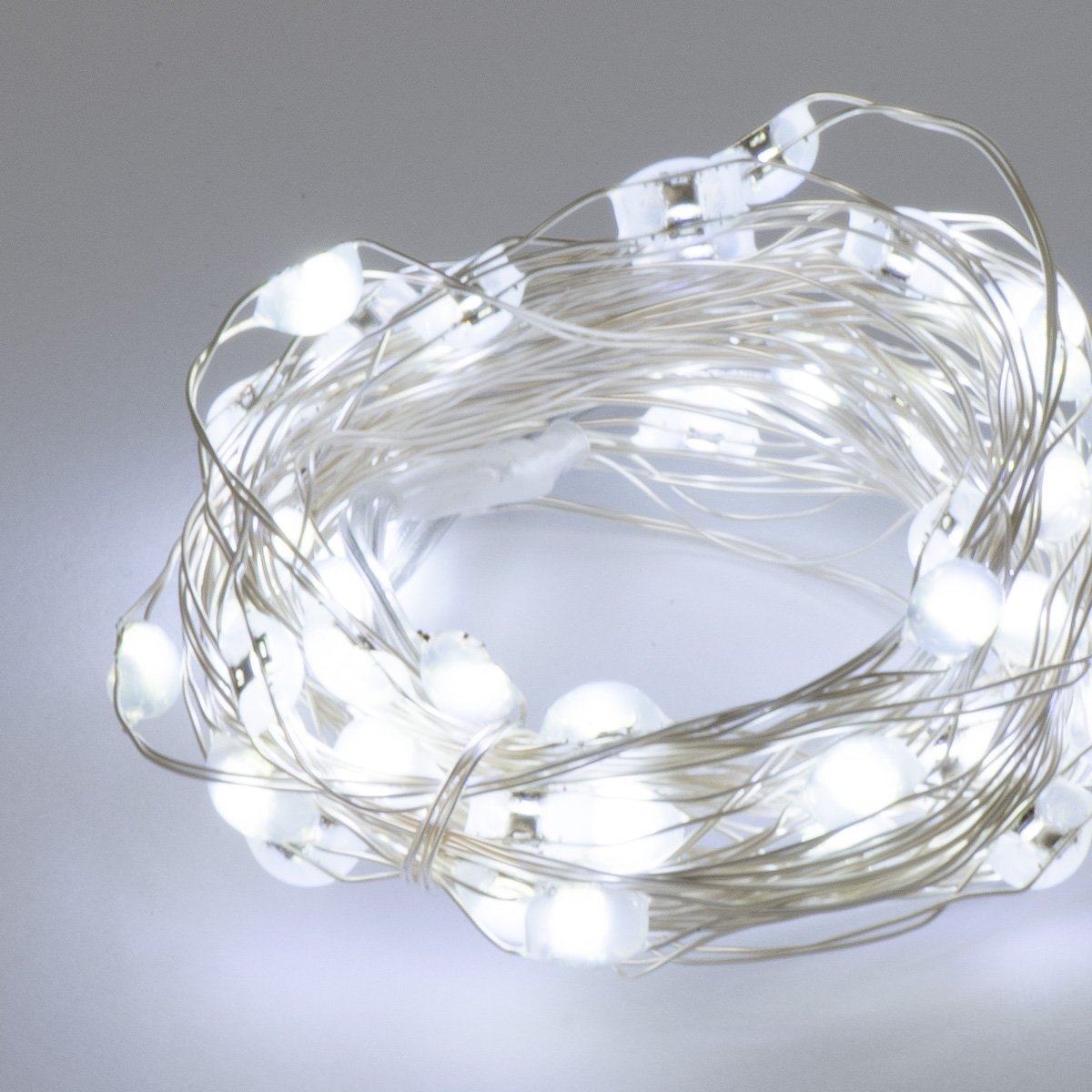 Catena Metal 50 LED Jumbo a Batteria Uso INTERNO Luci a Batteria Garden Team