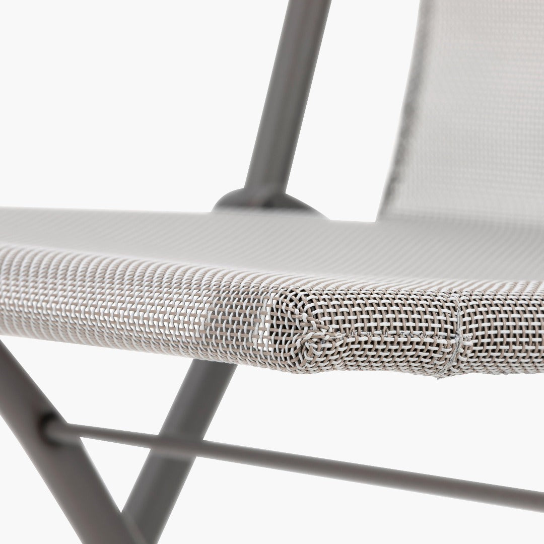 Particolare delle cuciture della sedia Balcony II Terre Lafuma sedia pieghevole da giardino tinta unita