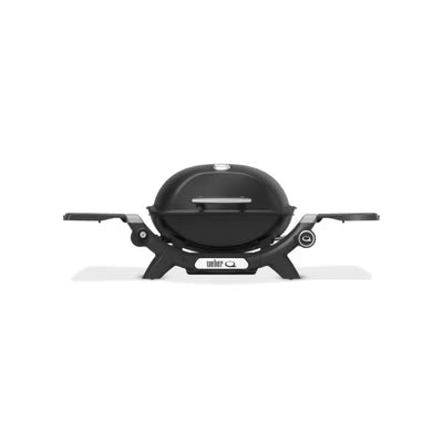 Barbecue a gas Weber Q 1200 nero visto frontalmente con ripiani laterali aperti