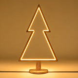 Albero di Natale decorativo in legno sbiancato con illuminazione LED giallo.