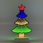 Decorazione luminosa natalizia a forma di albero di Natale multicolore con stella rossa ed effetto ottico Infinity Light.