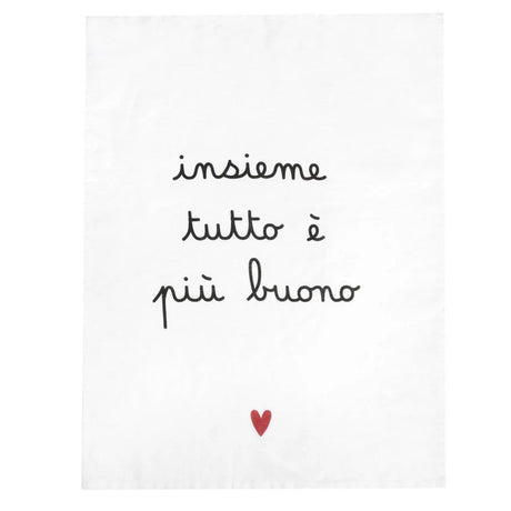 Canovaccio in lino bianco con scritta nera "insieme tutto è più buono" e cuoricino rosso.