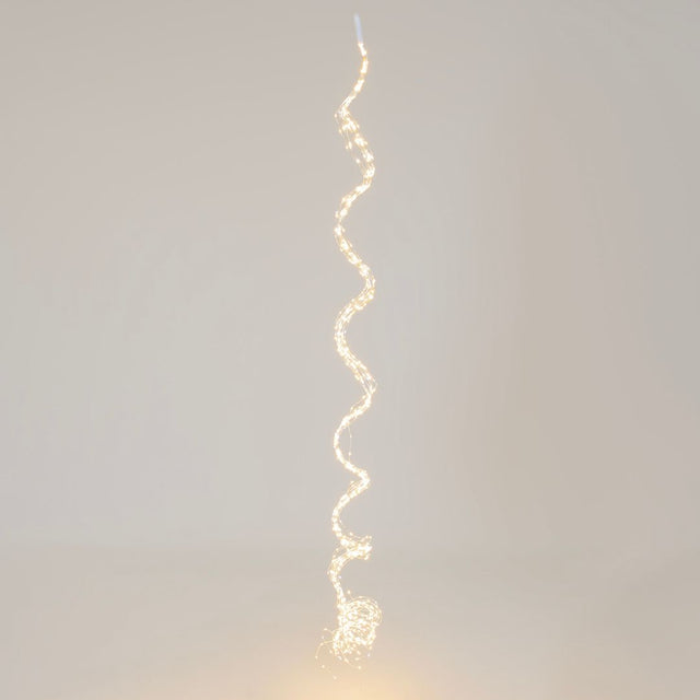 Cascata 900 micro LED 3 m con 15 fili su sfondo grigio.