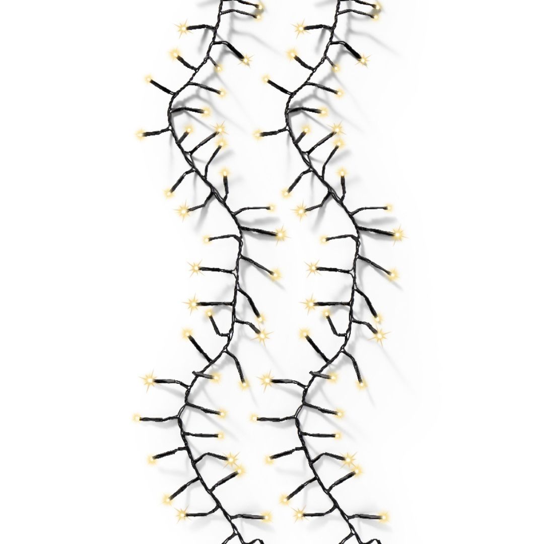 Catena luminosa da 1272 micro LED color champagne con cavo nero su sfondo bianco.