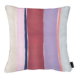 Cuscino arredo 50x50 cm a righe verticali viola, rosa, rosso e grigio.