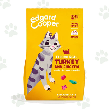 Confezione di crocchette per gatto da 2 kg di Edgar&Cooper con tacchino e pollo.