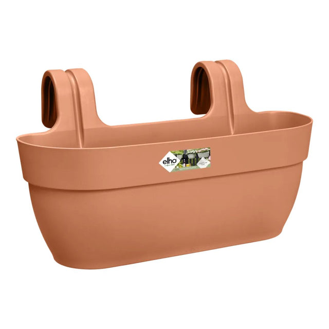 Fioriera da ringhiera in plastica colore terracotta.