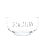 Insalatiera in vetro soffiato trasparente con scritta bianca "Insalatina" dal diametro di 22 cm.