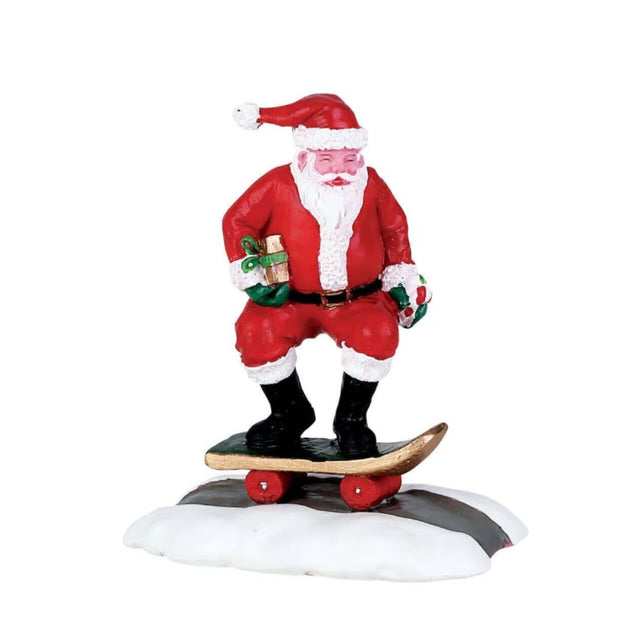 Babbo Natale in equilibrio su uno skateboard, con piccoli regali tra le mani.
