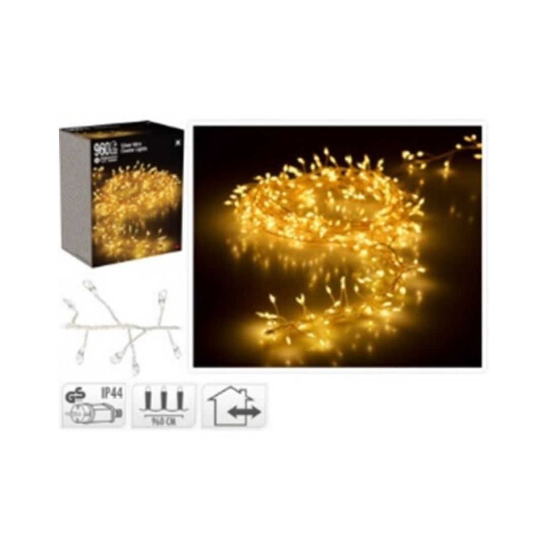 Confezione della catena luminosa natalizia cluster da 960 LED a luce calda con filo in metallo argentato.