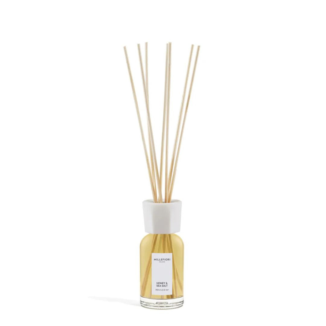 Diffusore con bastoncini per ambiente Millefiori profumazione Honey & Sea Salt 100ml.