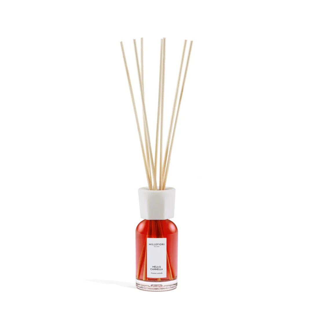 Diffusore con bastoncini per ambiente Millefiori profumazione Mela & Cannella 100ml.