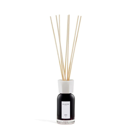 Diffusore con bastoncini per ambiente Millefiori profumazione Nero 100ml.