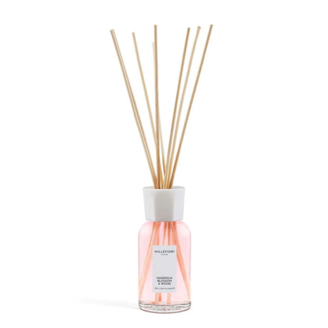 Diffusore con bastoncini per ambiente Millefiori profumazione Magnolia Blossom & Wood 250ml.