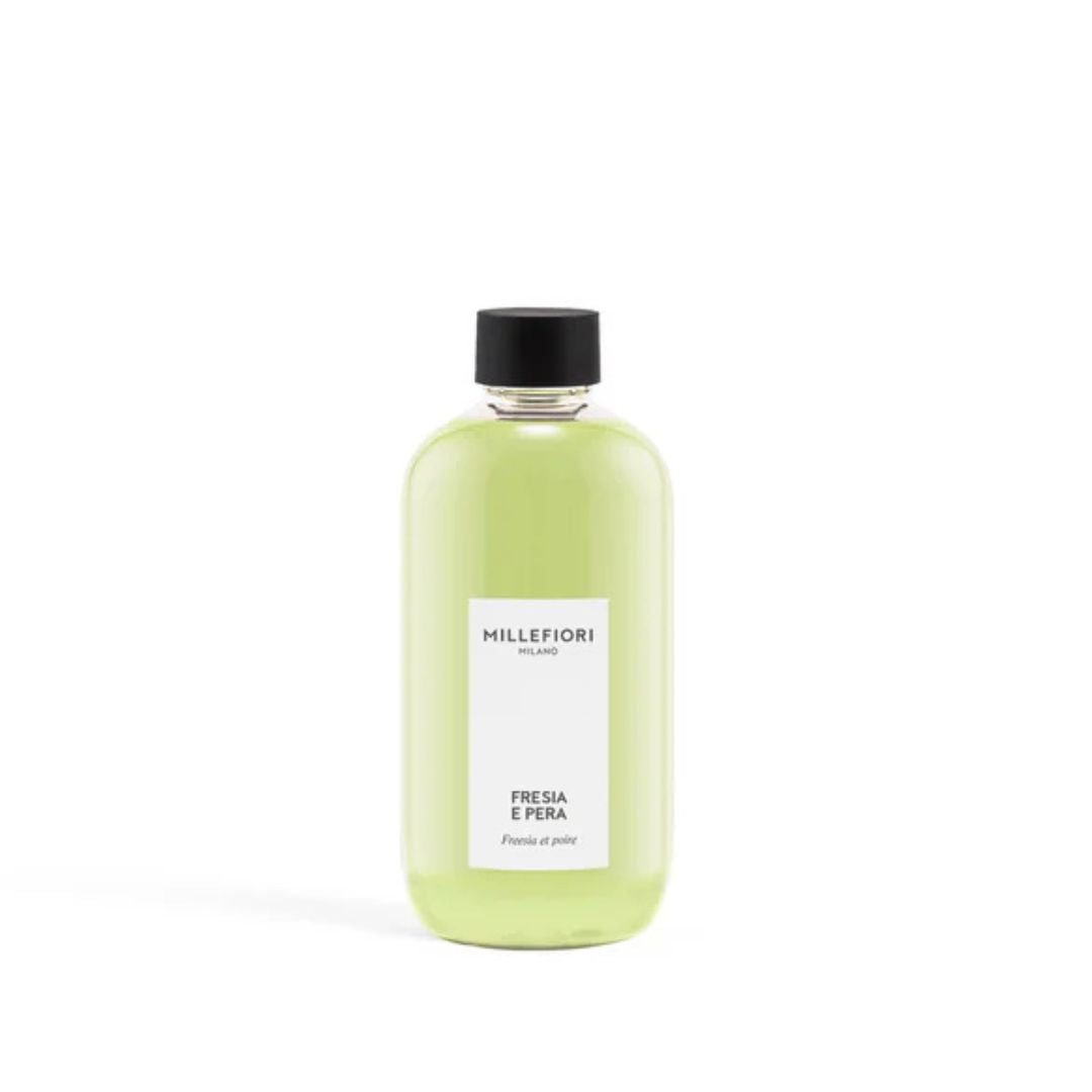 Ricarica diffusore Millefiori profumazione Fresia e Pera 250ml.