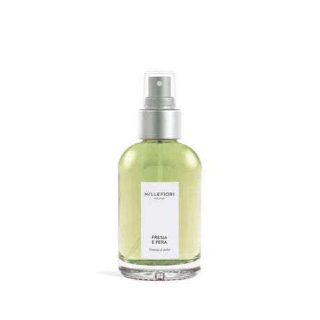 Spray per ambiente Millefiori profumazione Fresia e Pera 100ml.