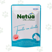 Bustina di cibo umido per gatti Natua con tonnetto e alicette.