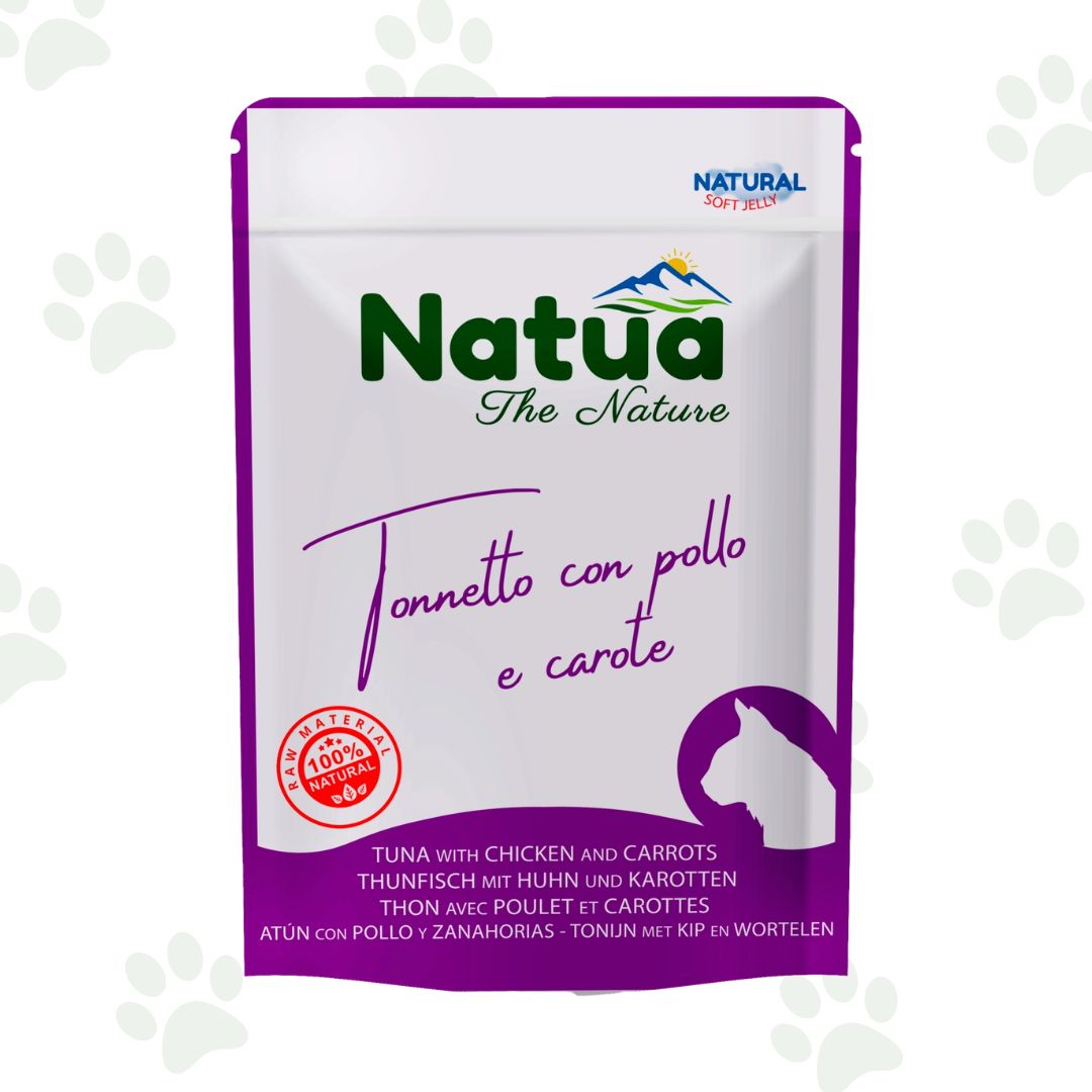 Bustina di cibo umido per gatti Natua con tonnetto, pollo e carote.