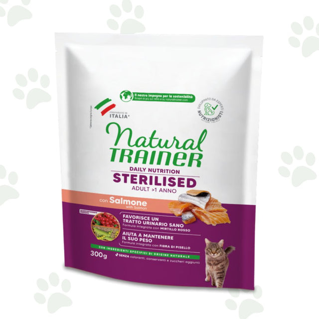 Confezione Natural Trainer sterilised adult con salmone 300 g, alimento secco per gatti.