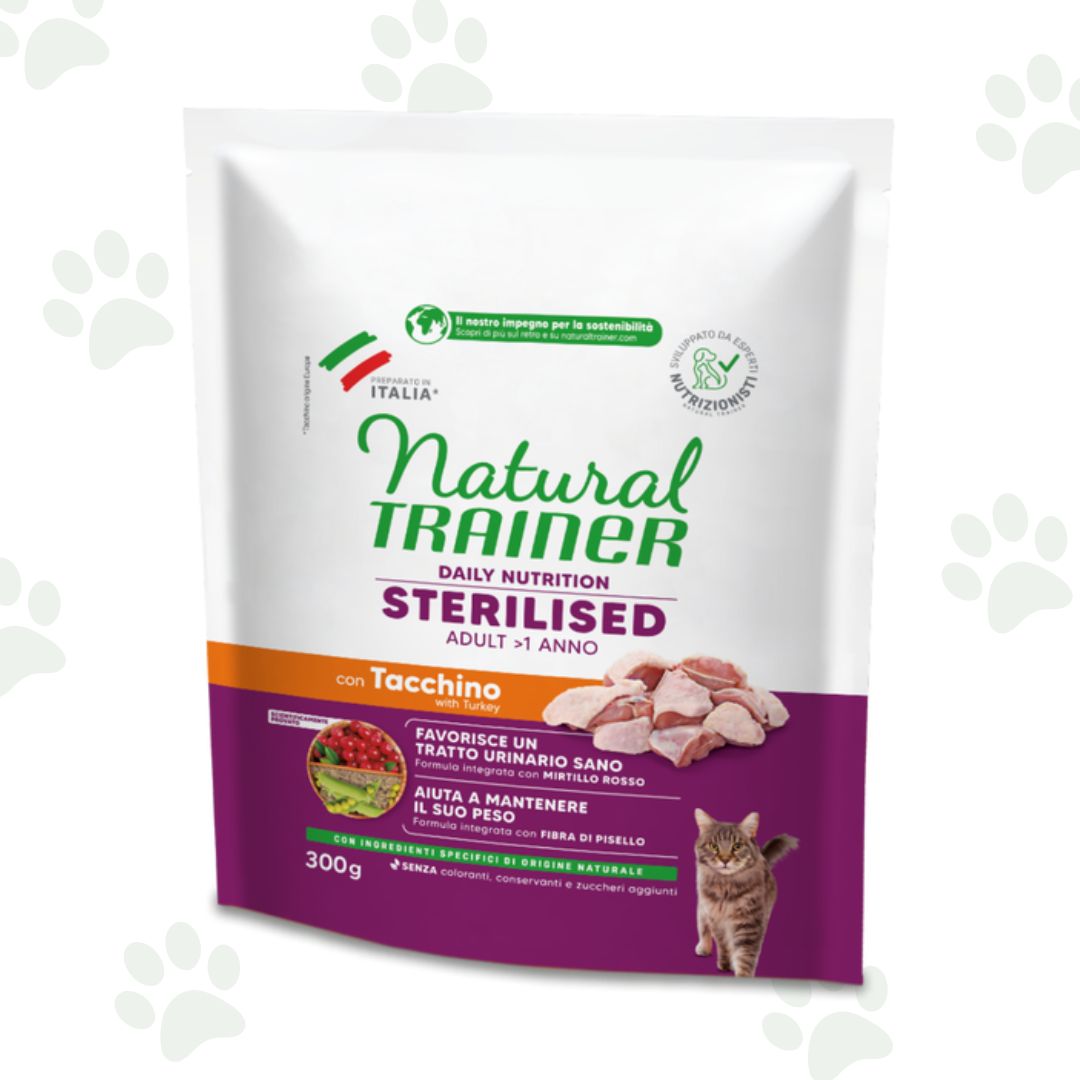 Confezione Natural Trainer sterilised adult con tacchino 300 g, alimento secco per gatti.