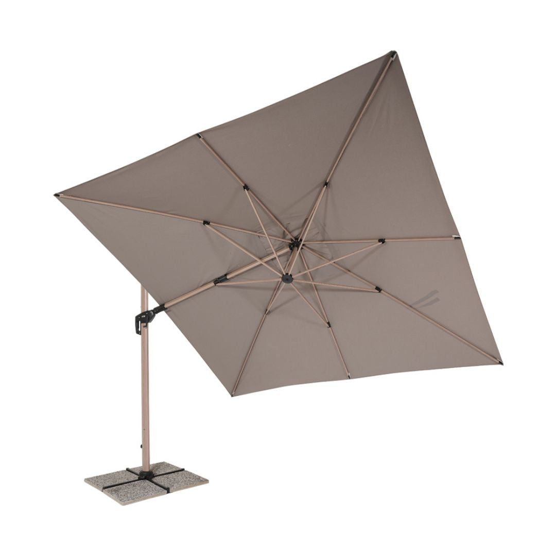 ombrellone ostuni reclinato dettaglio interno