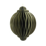 Decorazione natalizia in carta verde, dalla forma sferica con estremità arrotondate e cordoncino dorato per appenderla.