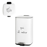 Pattumiera bianca con scritta "qui il vetro" e disegno di barattoli di vetro sul coperchio, da 20 l su sfondo bianco.