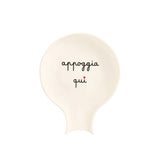 Poggiamestolo in grès con scritta in nero "appoggia qui".