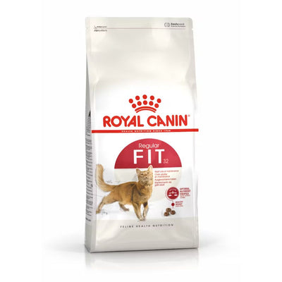 Confezione Royal Canin Regular Fit 32 per gatti adulti attivi, crocchette per mantenimento con gatto rosso in movimento