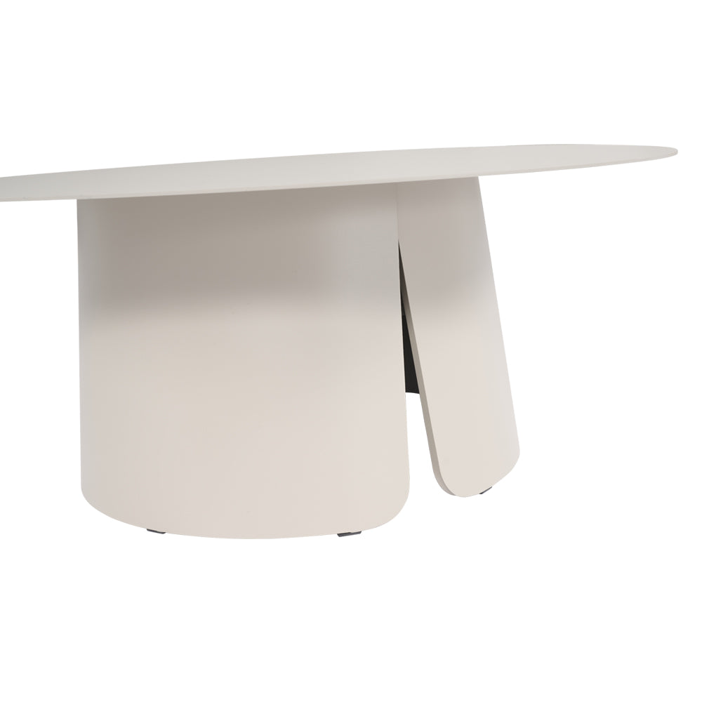Tavolino basso Nora color crema con piano sagomato