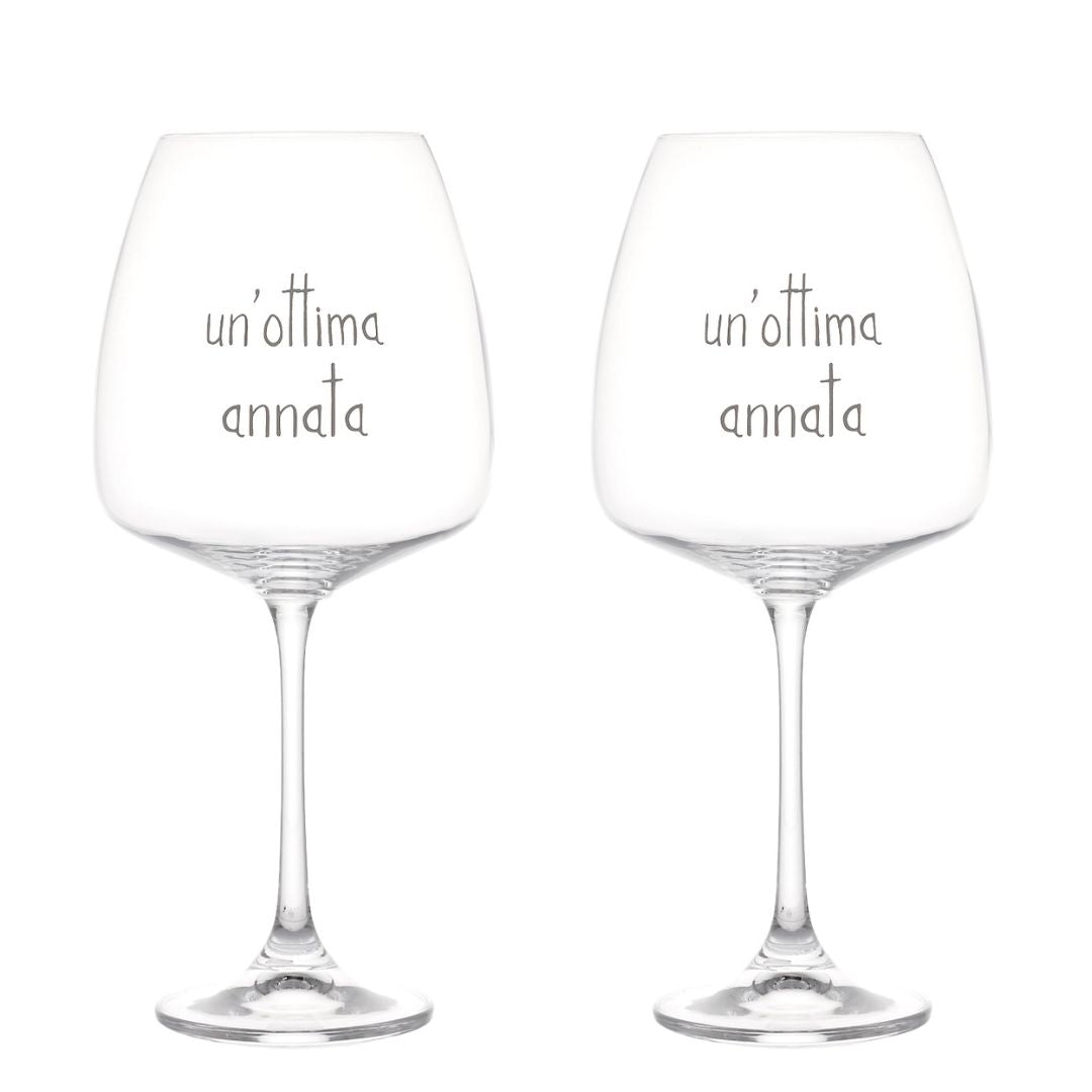 Set di due calici per vino in vetro con scritta bianca serigrafata "un'ottima annata".