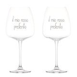 Set di due calici per vino in vetro con scritta bianca serigrafata "il mio rosso preferito".