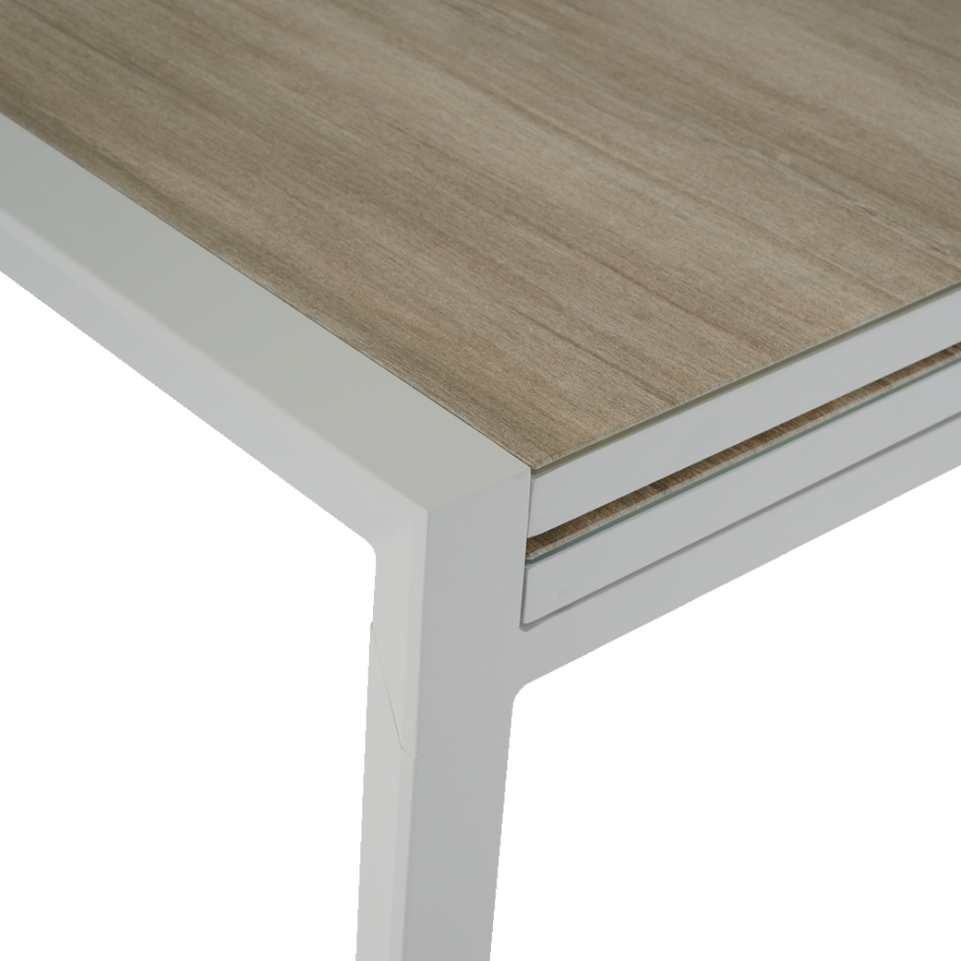 dettaglio della chiusura del tavolo morris