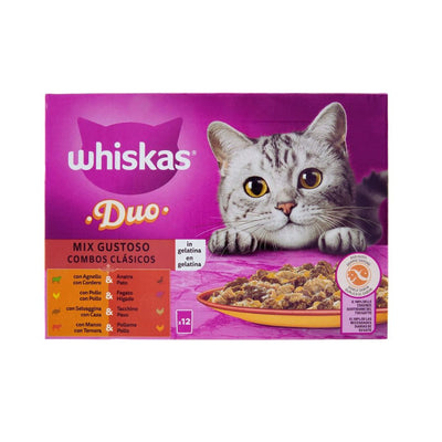 Confezione Whiskas Duo mix gustoso in gelatina con gatto tigrato grigio, 12 porzioni di diverse combinazioni di carne su sfondo viola.