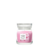 Candela Yankee Candle Enchanting Cherry Blossoms piccola in giara di vetro.