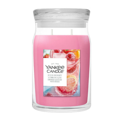 Candela Yankee Candle Iced Berry Lemonade grande in giara di vetro.