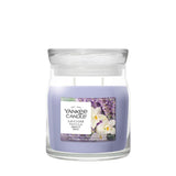 Candela Yankee Candle Lavender Vanilla media in giara di vetro.