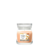 Candela Yankee Candle Tangerine & Vanilla piccola in giara di vetro.