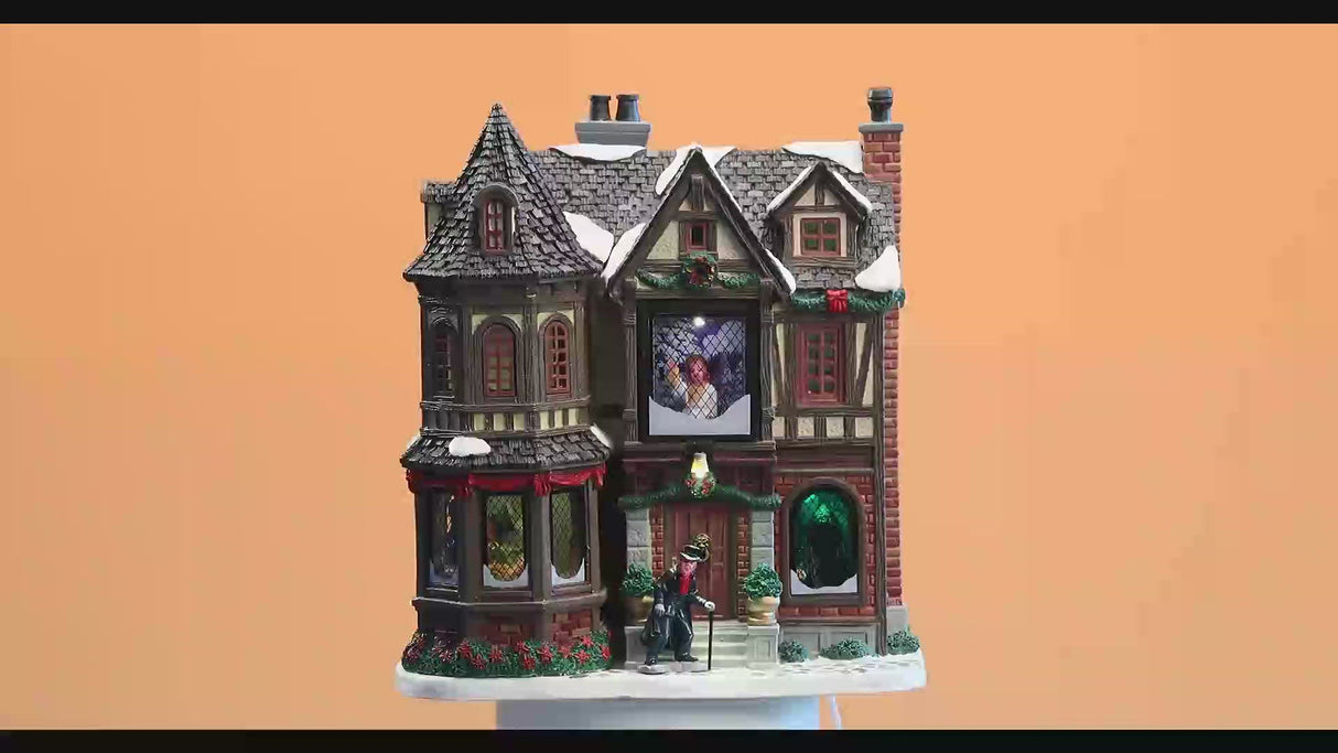Video di Scrooge's Manor (cod. 75191) - Maniero di Scrooge Lemax, edificio con luci, personaggi e scene tridimensionali all'interno