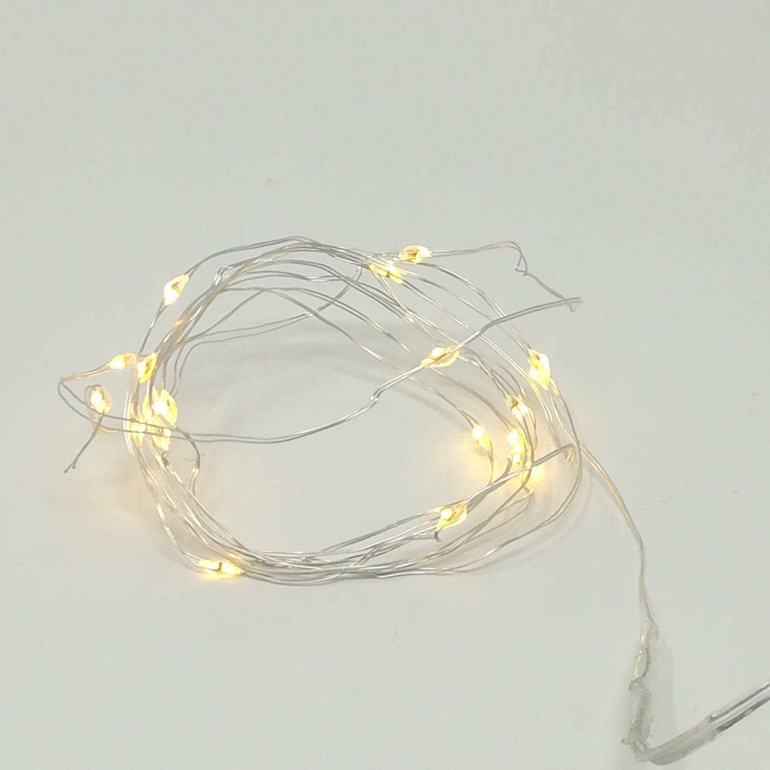 Cavo Metal color Oro 20 LED Bianco Caldo 1 MT Uso INTERNO Luci a Batteria KOOPMAN