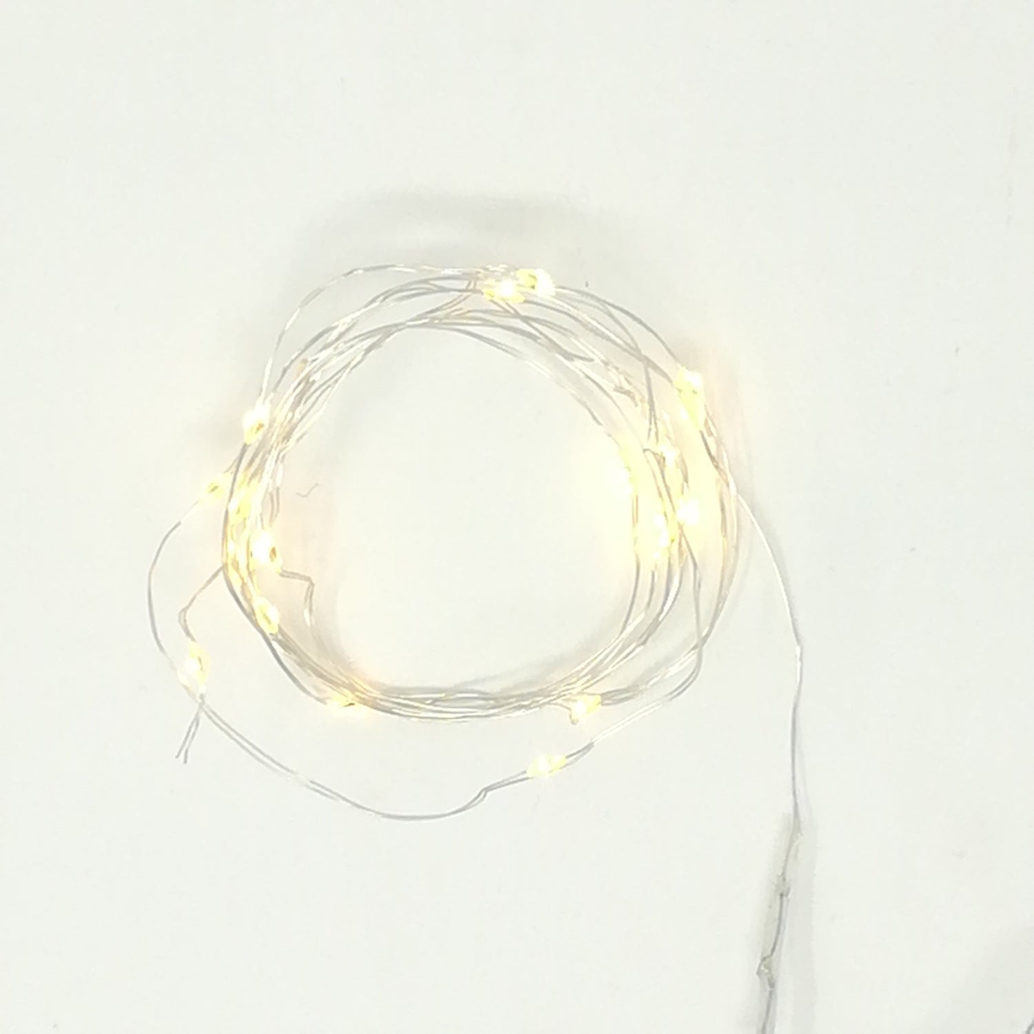 Cavo Metal color Oro 20 LED Bianco Caldo 1 MT Uso INTERNO Luci a Batteria KOOPMAN