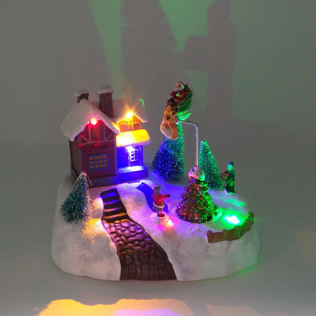 Villaggio con Bimbi con Babbo Natale in Carrozza che Gira Paesaggi e Scene Natalizie Garden Team