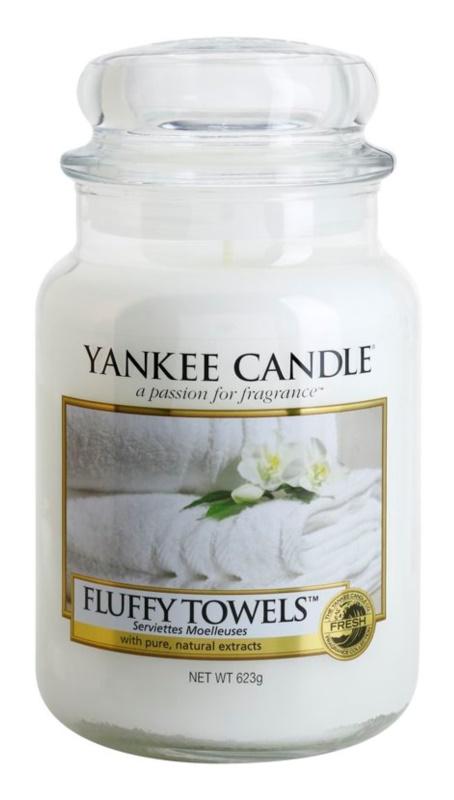 YANKEE CANDLE CANDELA GIARA CLASSICA GRANDE FLUFFY TOWELS Fragranze Festive Yankee Candle